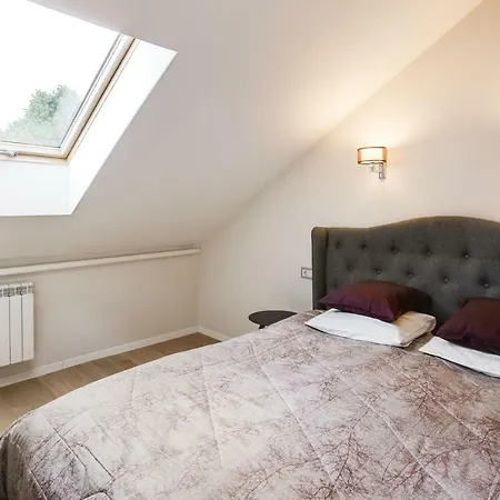 #stayhere 3bdr Modern & Stylish - Heart Of Old Town By Houseys *