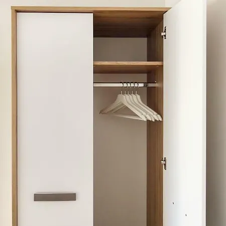 #stayhere 3bdr Modern & Stylish - Heart Of Old Town By Houseys *