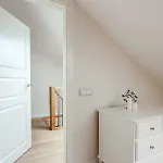 #stayhere 3bdr Modern & Stylish - Heart Of Old Town By Houseys *